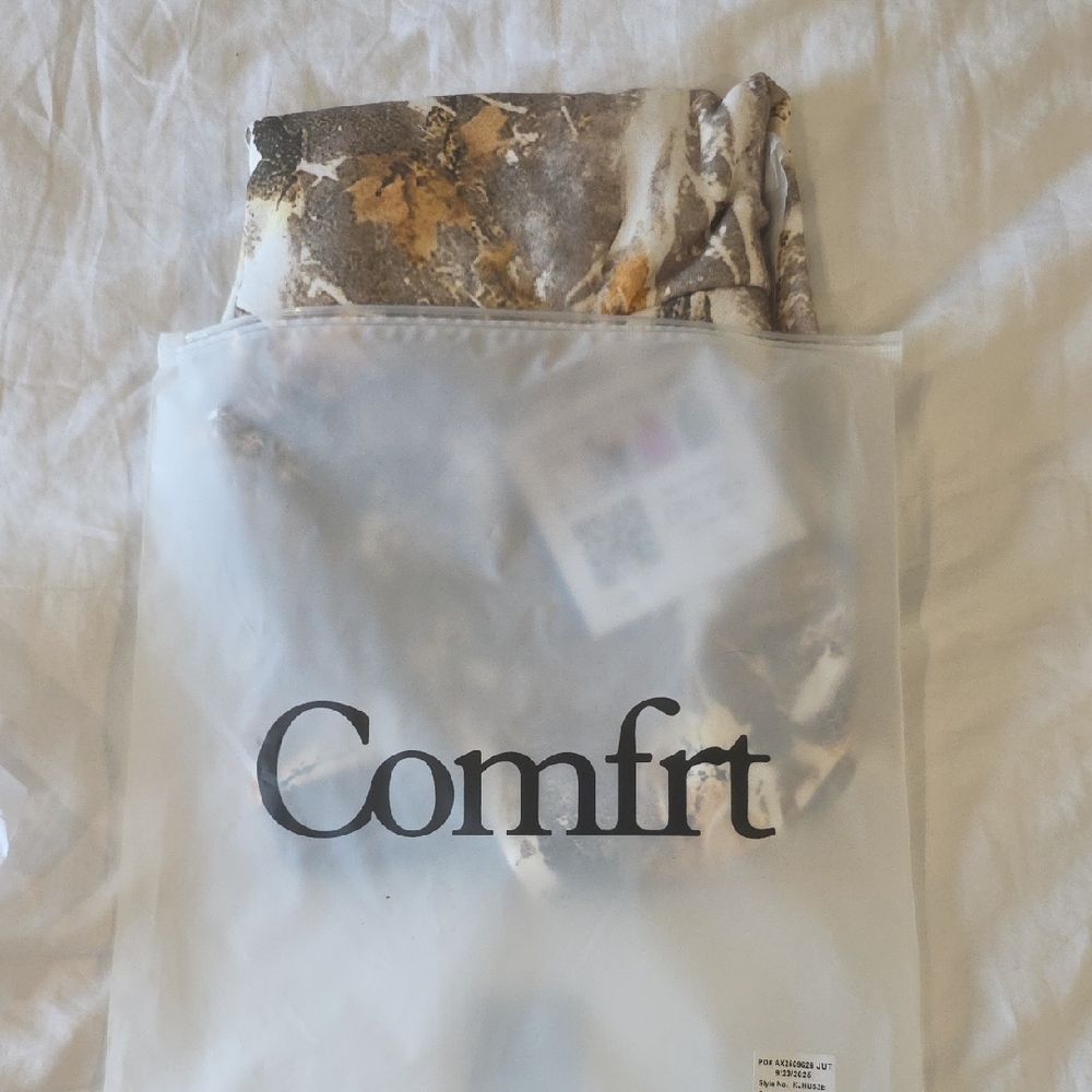 Comfrt Dog Hoodie in Brown & Cream Camouflage 4xl